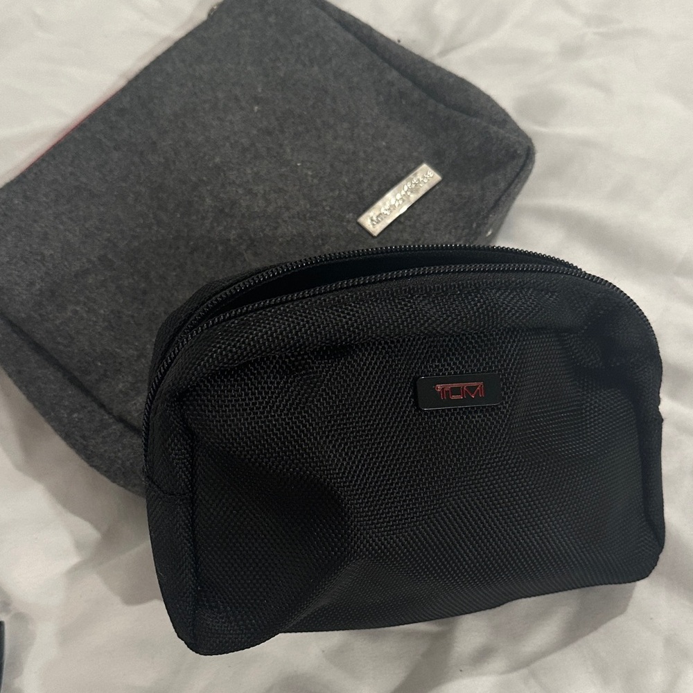 Tumi for Delta Black First Class Amenity Bag